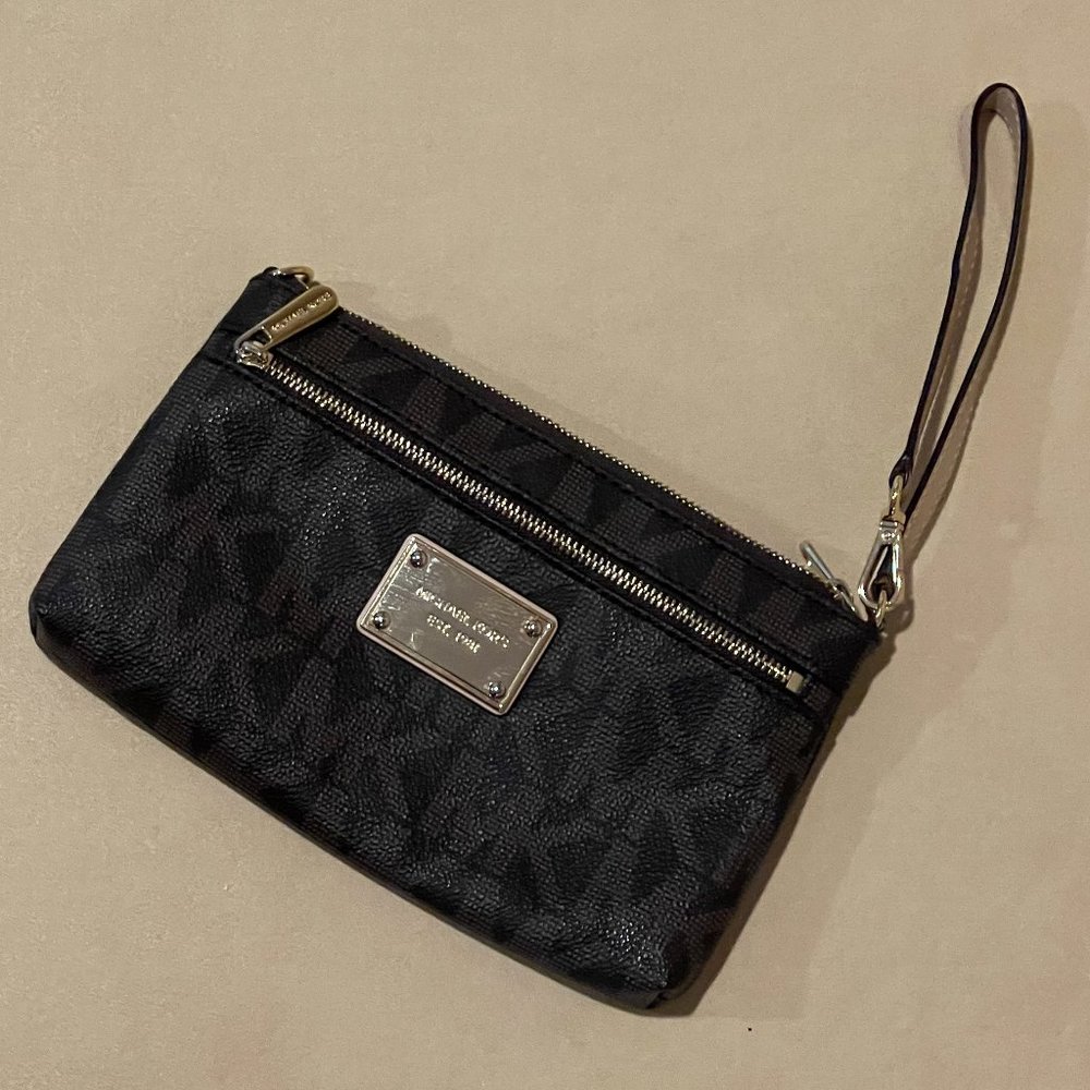 Michael Kors Wrislet